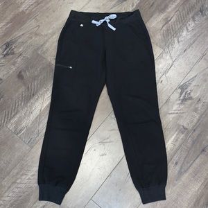 FIGS TECHNICAL COLLECTION JOGGER SCRUB PANTS BLACK